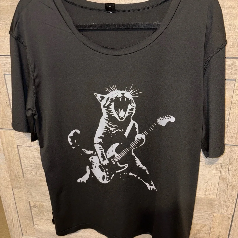 Black Cat Guitar Graphic Pet-Themed Tee -